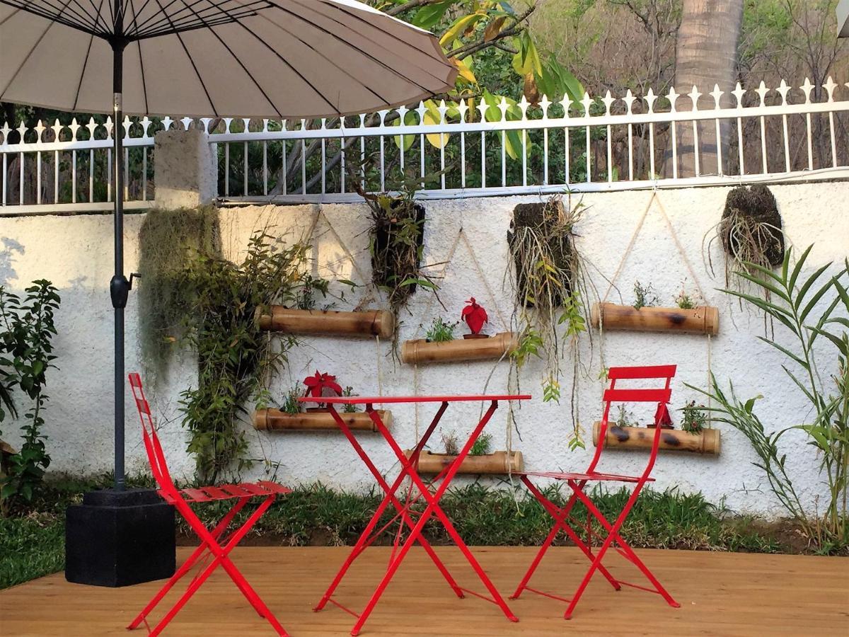 Studio Charmant Au Coeur De Boucan Canot 30 M² Avec Jardin Prive Saint-Paul Dış mekan fotoğraf
